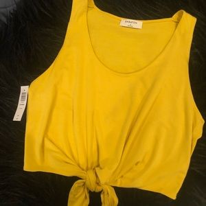 Babaton cropped brand new with tags.